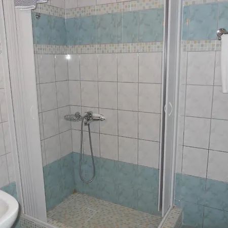Ξενοδοχείο ακτή Καμένα Βούρλα