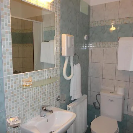 Otel Akti 2*